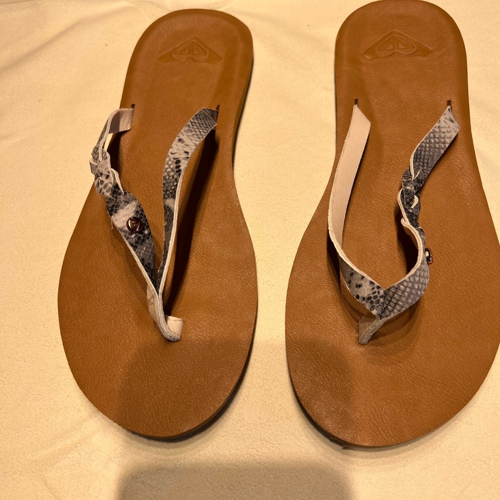ROXY Womens size 10